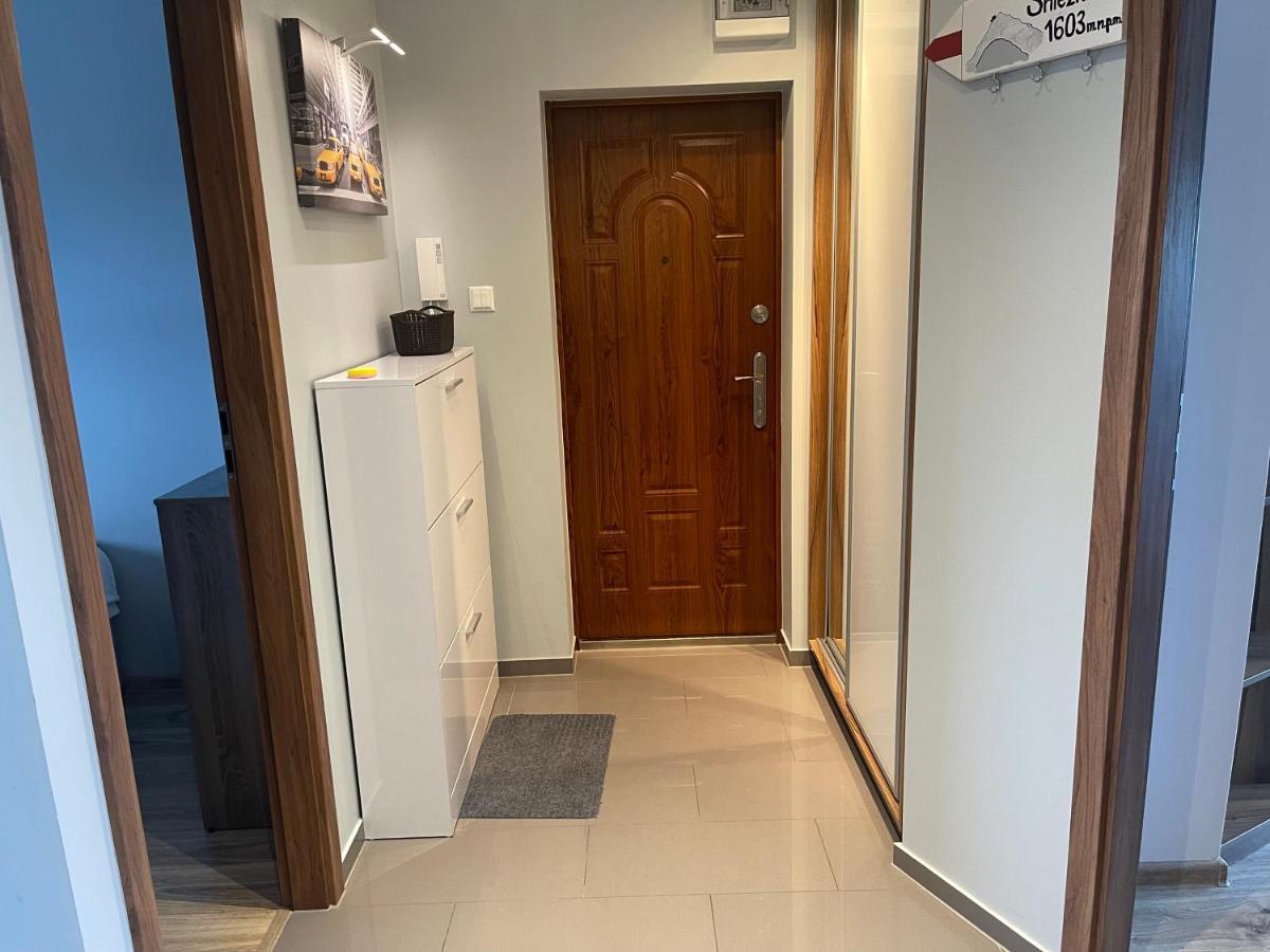 Apartament Z Widokiem Jelenia Góra Extérieur photo